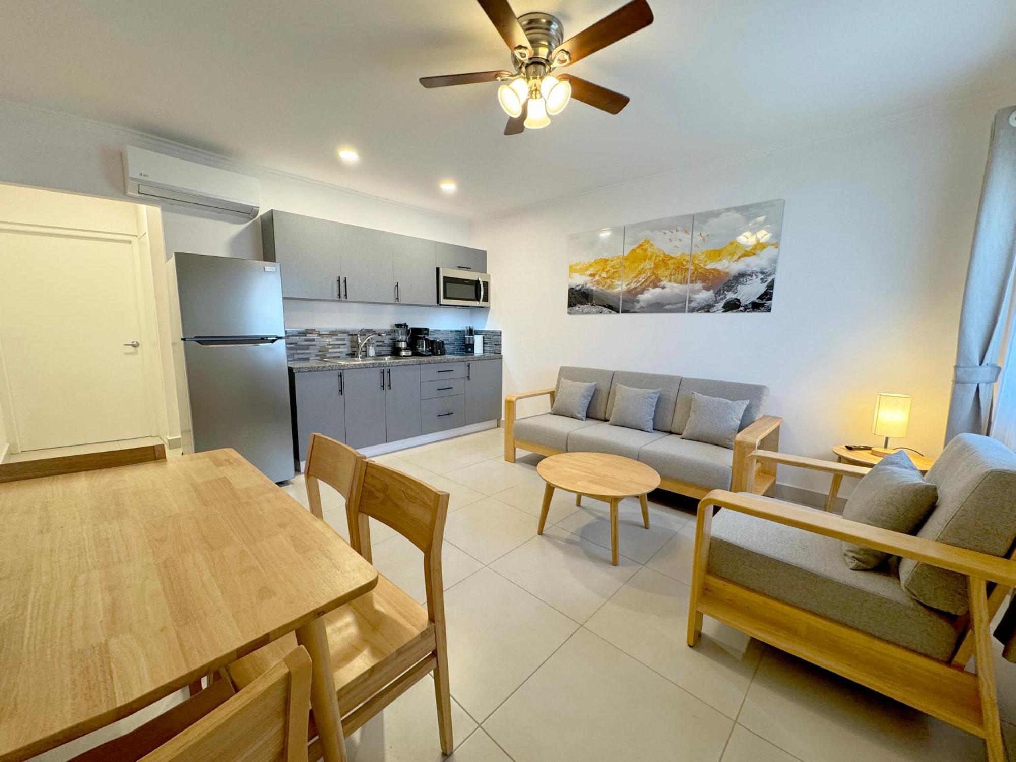 Bon Bini Suites โอรันเยสตัด ภายนอก รูปภาพ