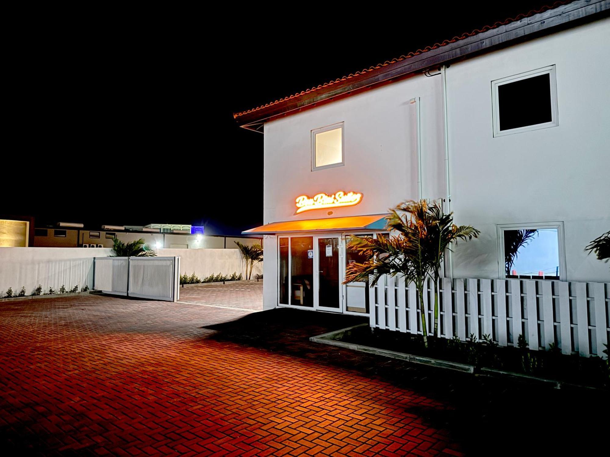 Bon Bini Suites โอรันเยสตัด ภายนอก รูปภาพ
